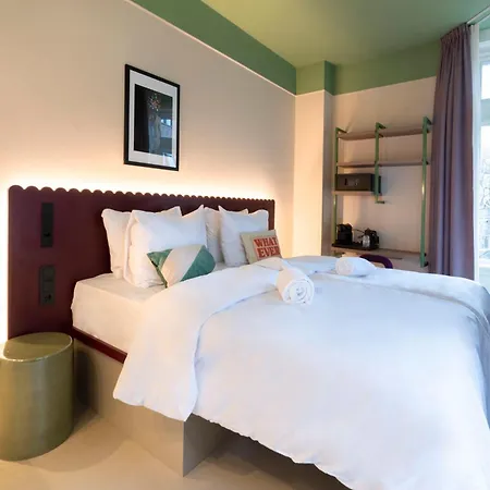 ホテル Rembrandt Square - Just Renovated 3*