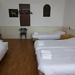 Rembrandt Square - Just Renovated 3*