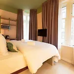 Rembrandt Square - Just Renovated Amsterdam