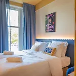 Rembrandt Square - Just Renovated