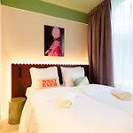 Hotel Rembrandt Square - Just Renovated