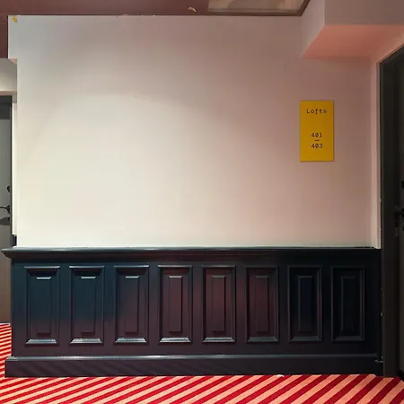 Rembrandt Square - Just Renovated Amsterdam