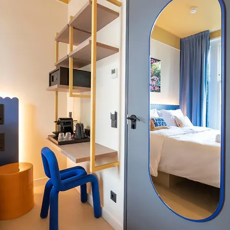 Rembrandt Square - Just Renovated 호텔