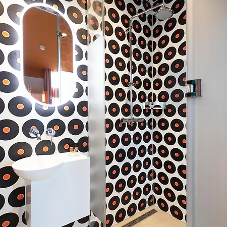 Hotel Rembrandt Square - Just Renovated 3*