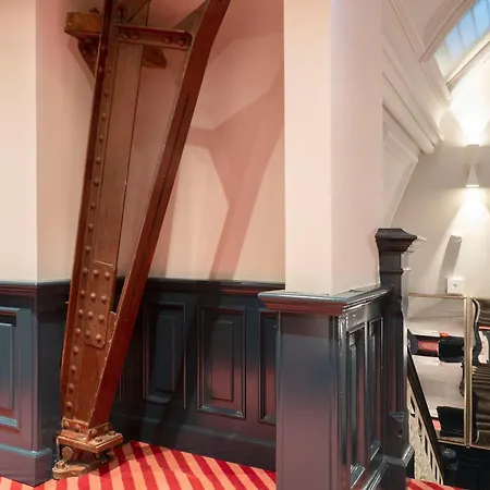 Hotel Rembrandt Square - Just Renovated