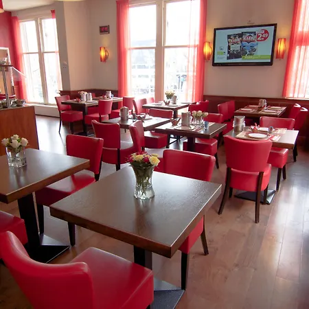 Rembrandt Square - Just Renovated 3* 암스테르담