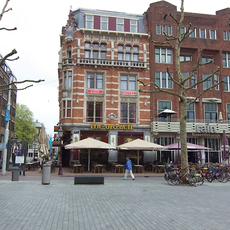 호텔 Rembrandt Square - Just Renovated 3*