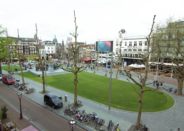 Rembrandt Square - Just Renovated 3* Amsterdam