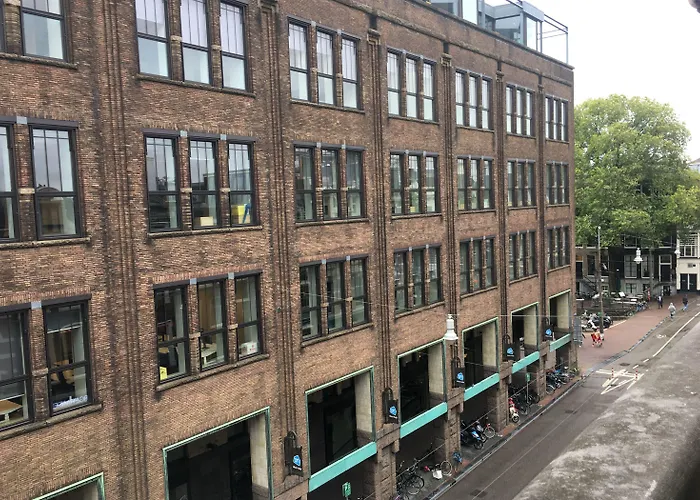 Rembrandt Square - Just Renovated Hotel