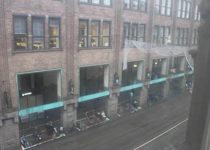 Rembrandt Square - Just Renovated Hotel 3*