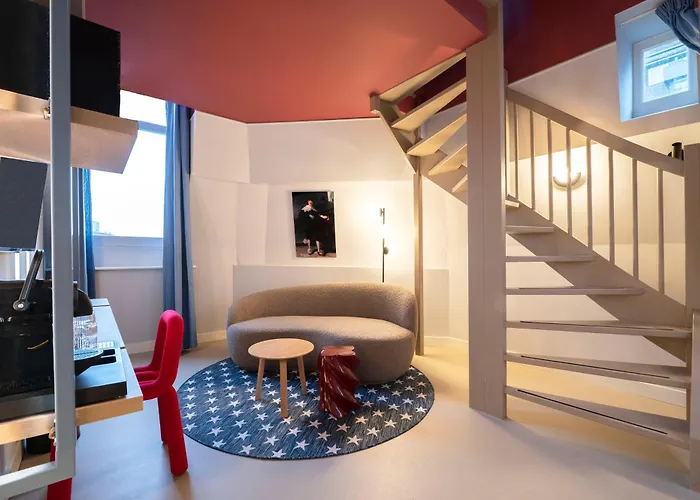 Hotel Rembrandt Square - Just Renovated 3*