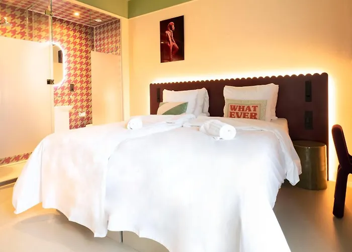 Hotell Rembrandt Square - Just Renovated 3*