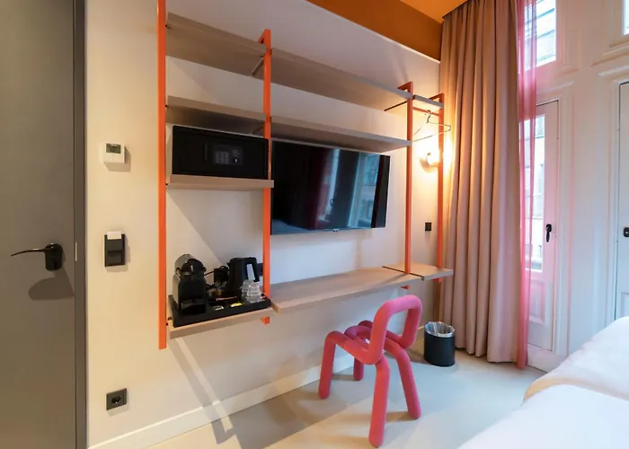 Hotell Rembrandt Square - Just Renovated 3*