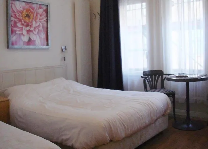 Hotel Rembrandt Square - Just Renovated