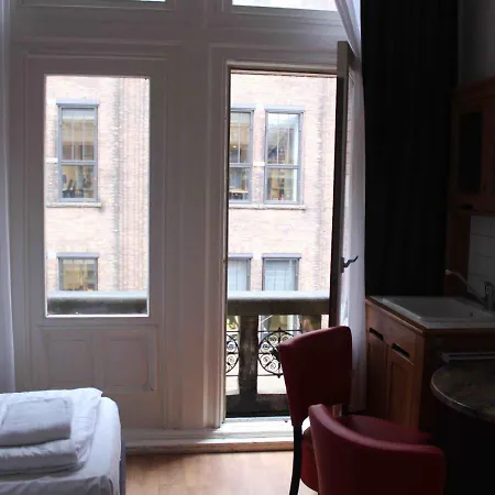 Hotel City Hotel