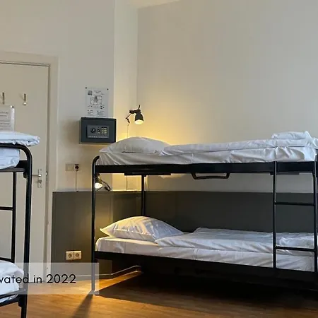City Hotel Hotel