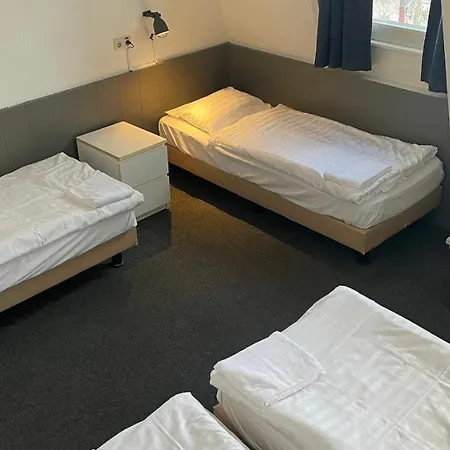 City Hotel 2* Amsterdam