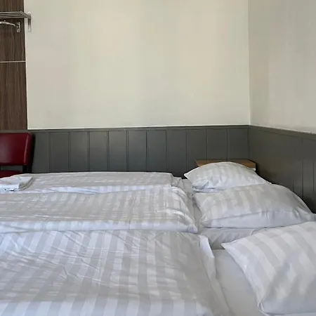 Hotel City Hotel