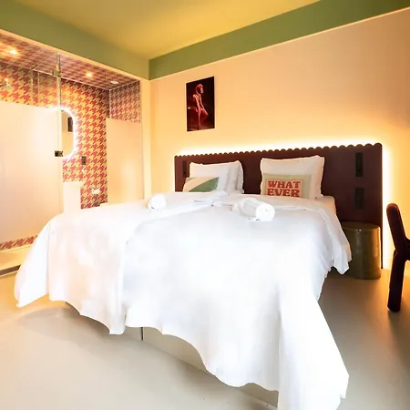 Hotel Rembrandt Square - Just Renovated 3*