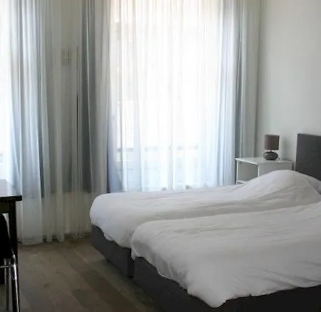 City Hotel 2* Amsterdam