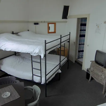 City Hotel Hotel