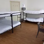 Rembrandt Square - Just Renovated Otel
