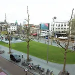 Rembrandt Square - Just Renovated 3* Amsterdam