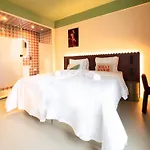 Otel Rembrandt Square - Just Renovated 3*